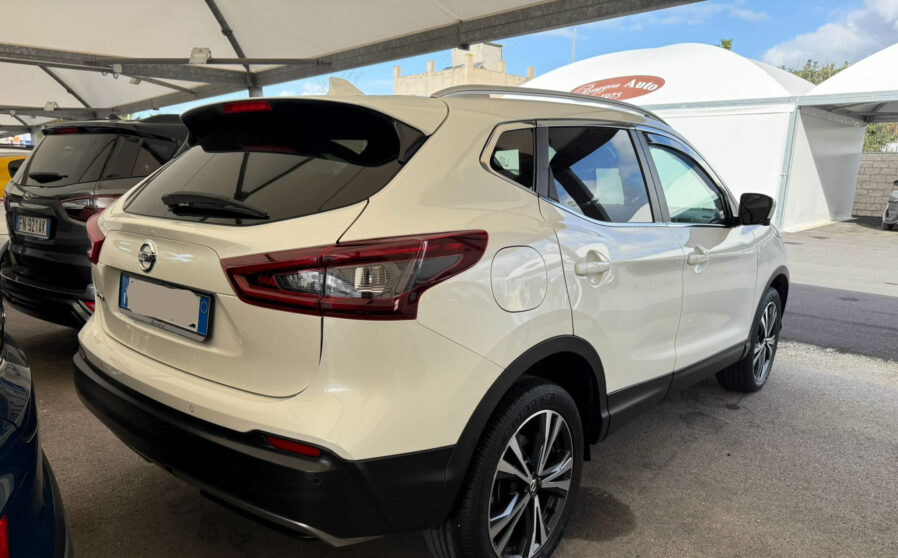 nissan (2)