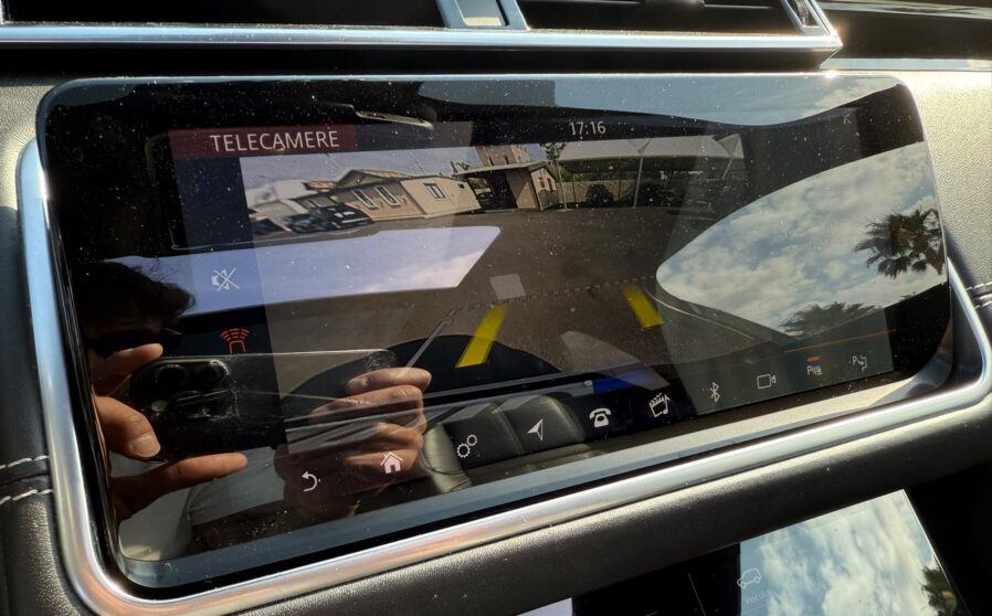 Range Rover Velar (14)