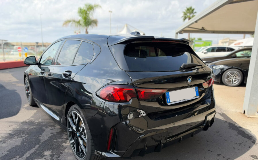 bmw118 (3)